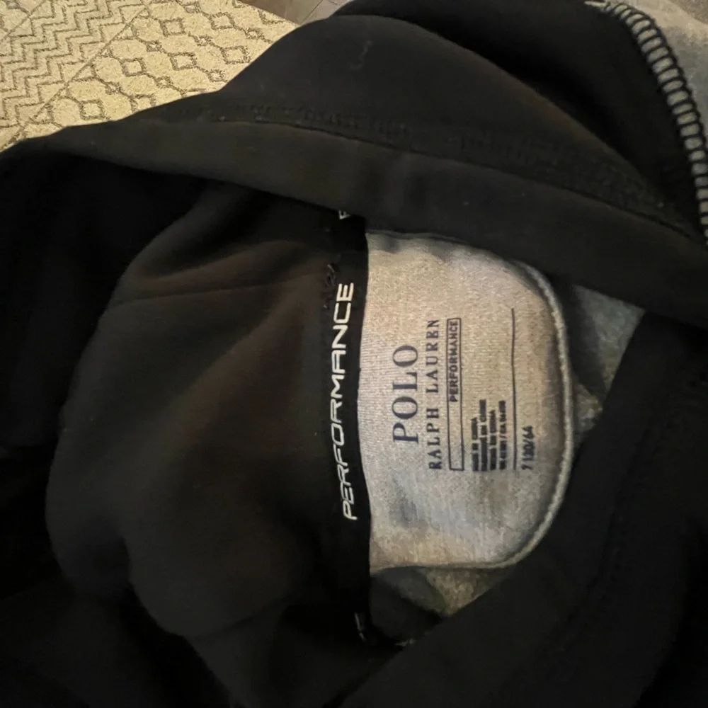 Ralph Lauren kids SZ small polyester hoodie. Black grey & red. Good condition